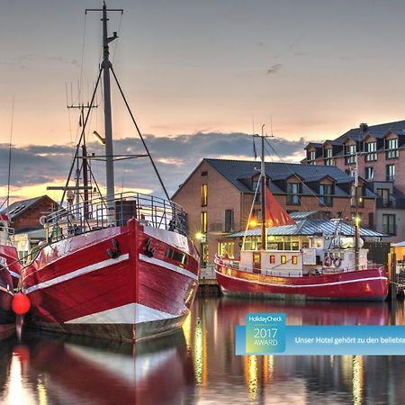 Hafenhotel Meereszeiten Heiligenhafen Zewnętrze zdjęcie