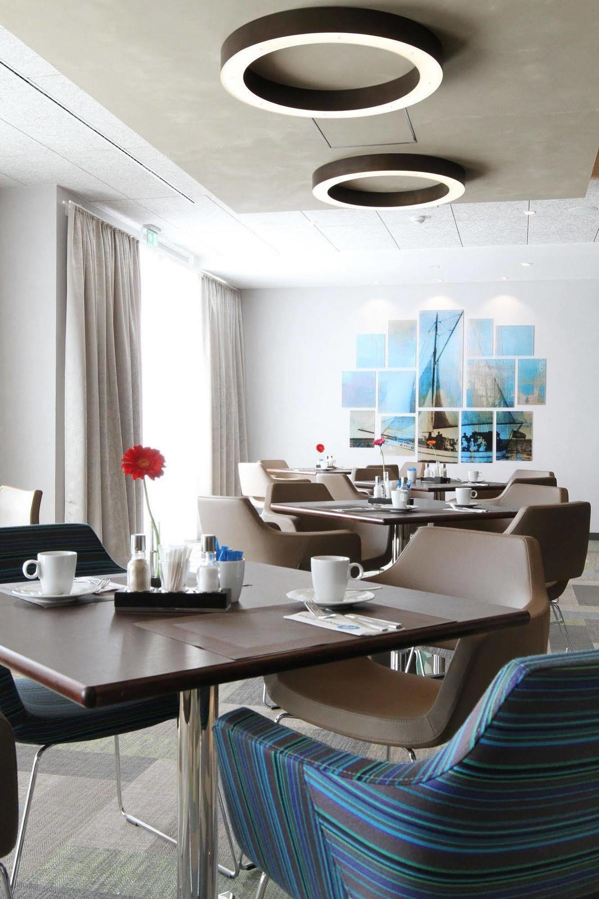 Hafenhotel Meereszeiten Heiligenhafen Zewnętrze zdjęcie